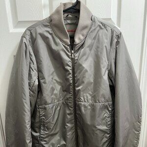 Prada Men's SGV563 Mat. 23E Sport Nylon Grey Jacket.